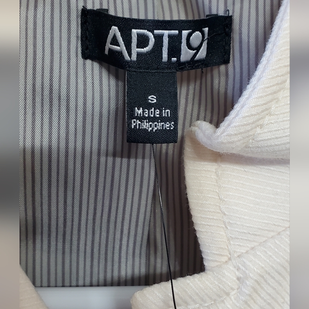 Jacket - Picture 7 of 7